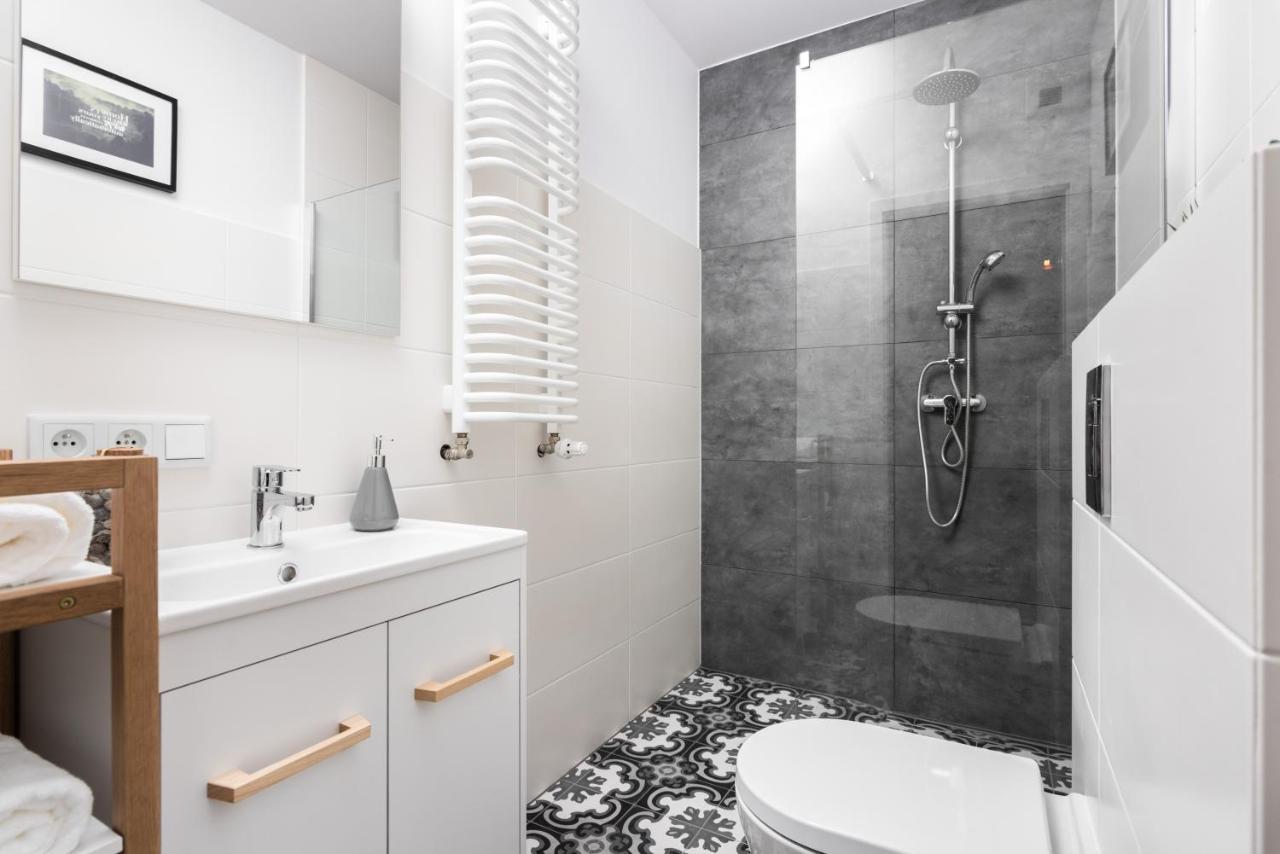 Slusarska Apartment 1 Krakow Bagian luar foto